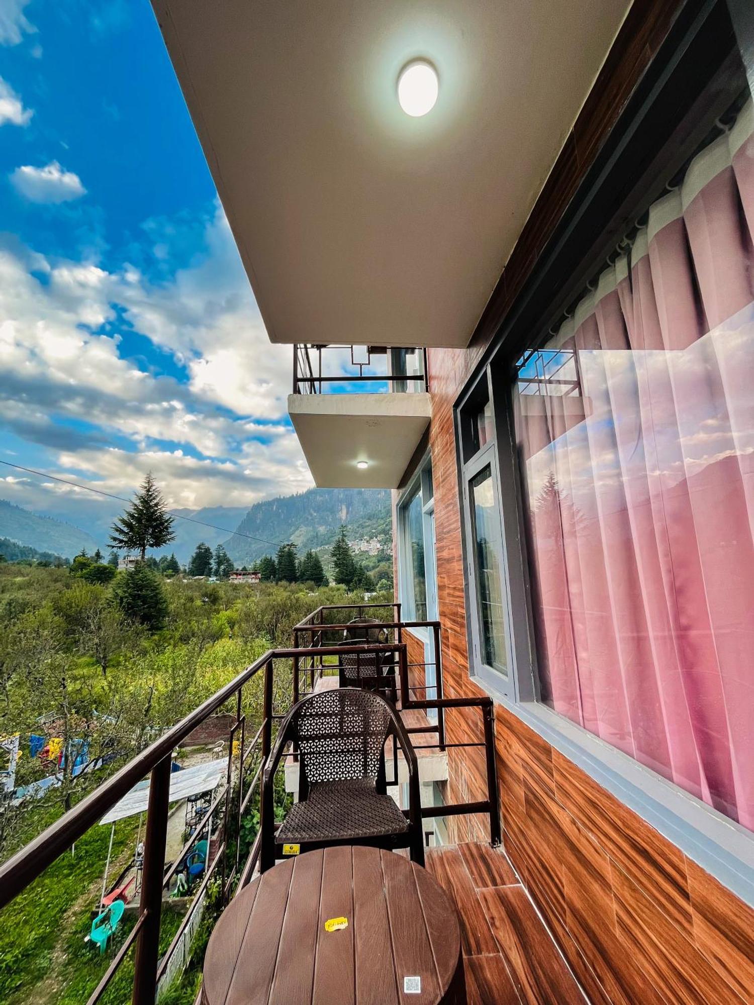Hotel Apple Flower Manāli Exterior foto